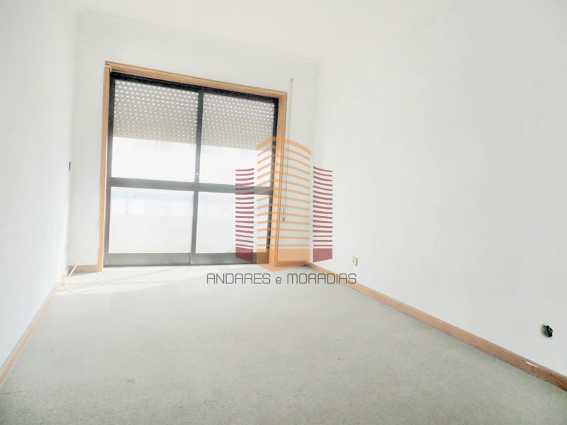 [2622RT] T2+1 + terraço ao Soldado Desconhecido