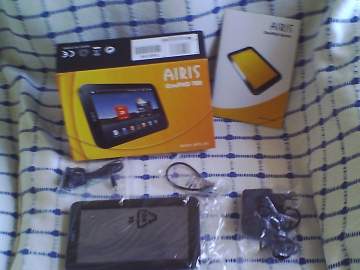 Tablet Airis OnePad 700