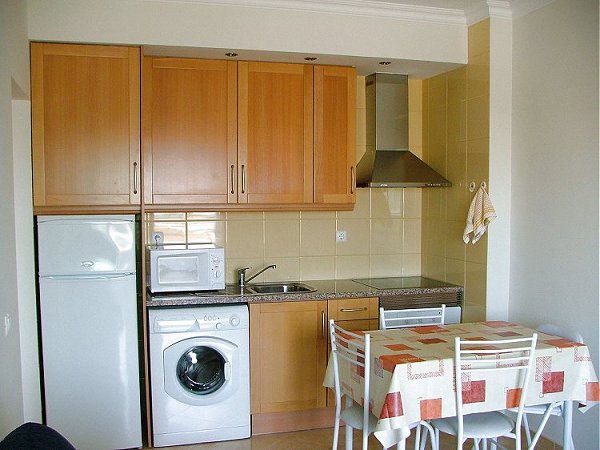 T1 c/ PISCINA, vago de 14 a 23 de junho