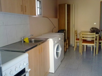 T1 - Moradia em Santo António 