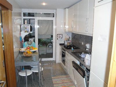 excelente apartamento T2, Como Novo