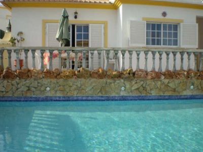 moradia v3 + apart t1 em anexo com piscina privada