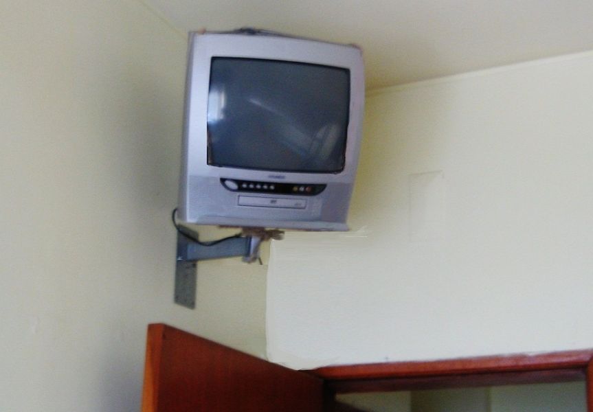 Quarto Independente Solteiro Laranjeiro -Almada