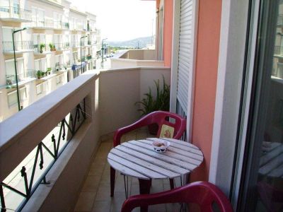 ALUGA SE T2 250€ SEMANA 