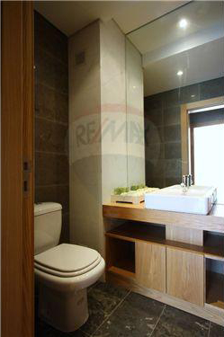 OEIRAS RESIDENCET1 com GARAGEM e ARRECADAÇÃO