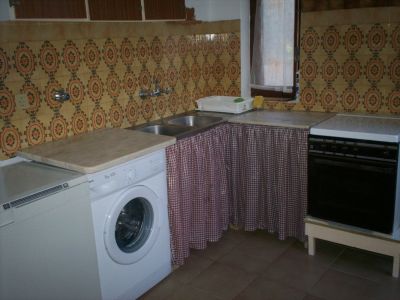 Aluga-se moradia (anexo) em Ribamar – Ericeira