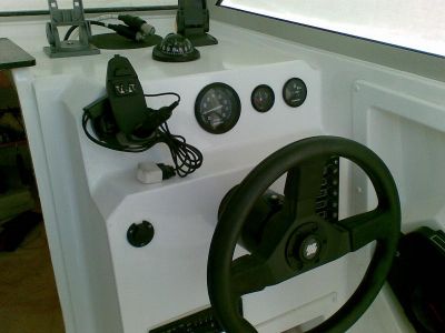 Barco de recreio cabinado