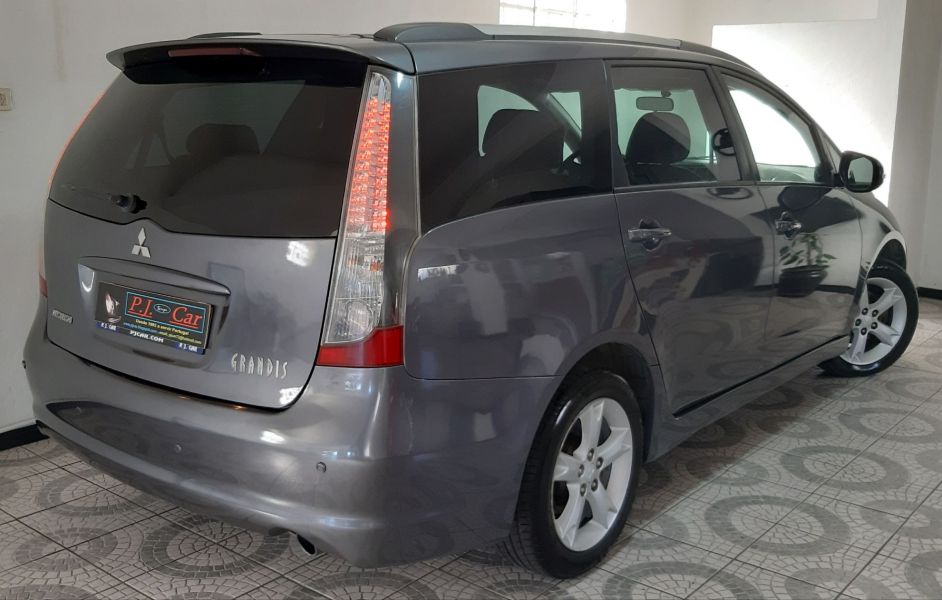 Mitsubishi Grandis Insport 2.0 Di-D 140 CV