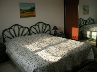 Vende-se Moradia V3+1 Totalmente Mobilada e Equipada