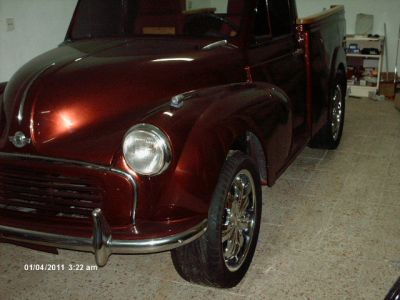 vendo morris minor pick-up em restauro muito bonita