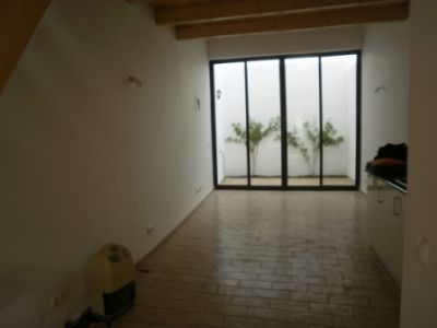 CASINHA TIPO T1 EM PORTIMÃO / REF: 1300