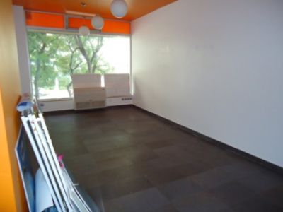 LOJAS EM PORTIMÃO / REF: T2 - 1252