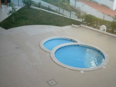 apartamento t0 com piscinas