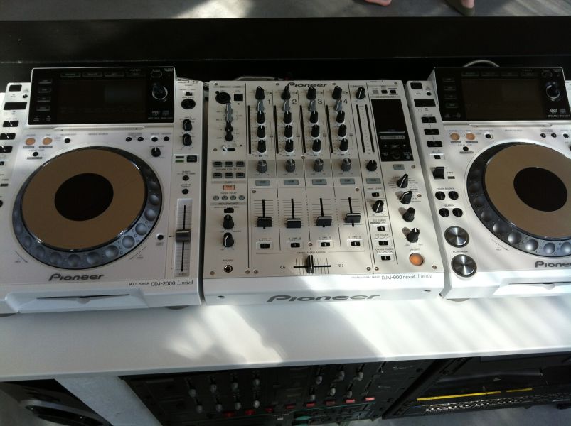  Pioneer dj set 2 x cdj-2000 nexus y nexus djm-2000