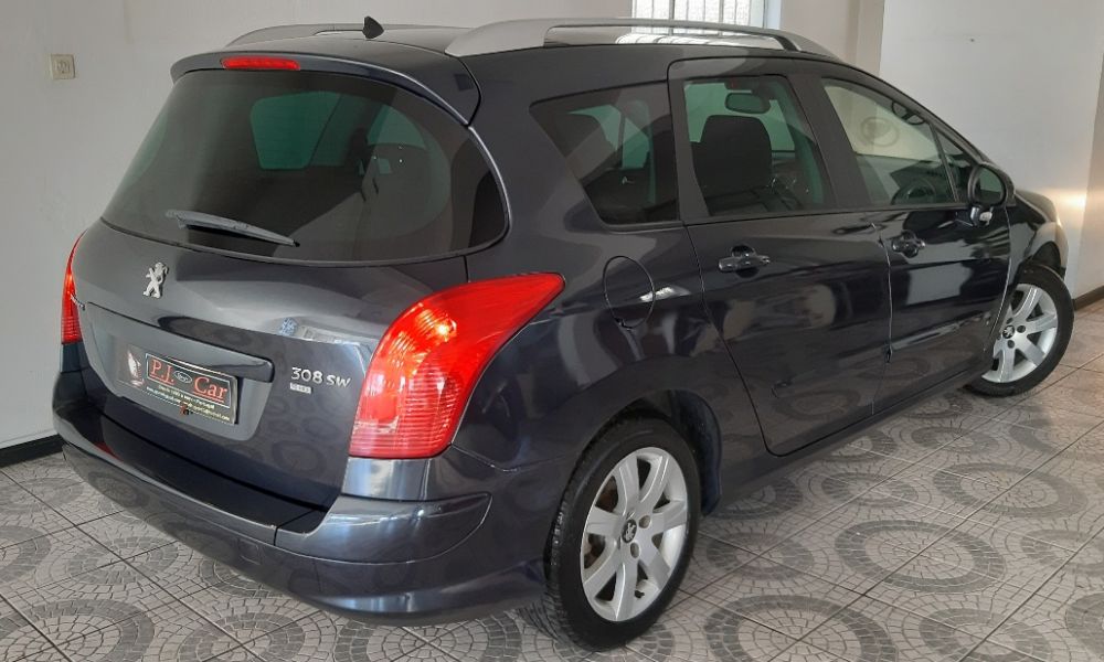 Peugeot 308 SW CVM 6 Executive 1.6 E-HDI 112 CV