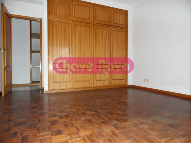 T2, 3 frentes ao centro Gervide, Oliveira do Douro