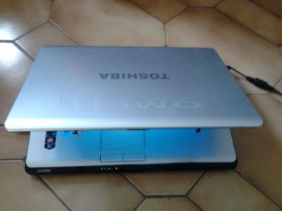 vendo portatil TOSHIBA SATELLITE L300D