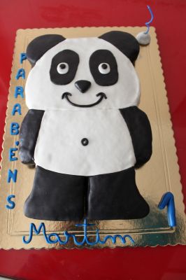 Bolos decorados e todo o tipo de doces