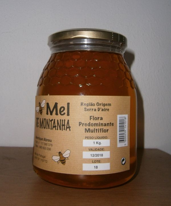 Mel a granel e em frasco