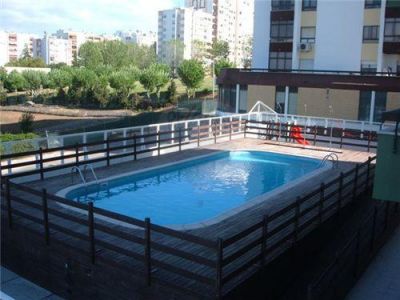 Condominio fechado com piscina e ginásio
