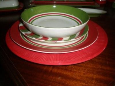 Serviço de Jantar Casa Portuguesa com 109 Peças