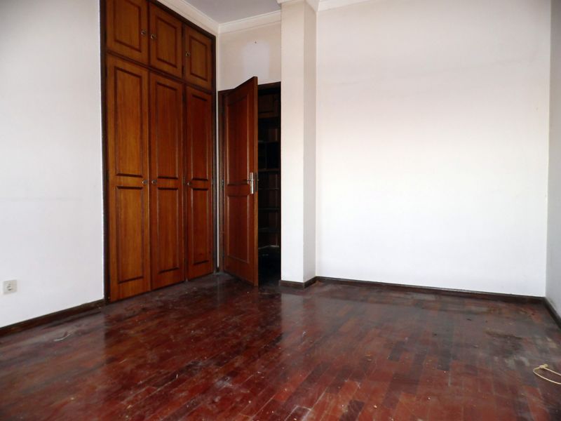 [6429]T3 Recuado prx Gaia Shopping