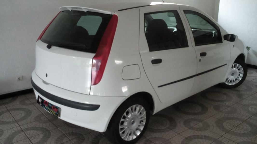 Fiat Punto II Emotion 1.2 16V 80 CV