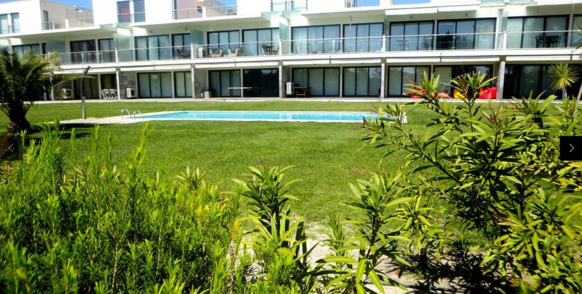 T1 - Casa a 50 metros da Praia TROIA - com piscina e jardim  4p
