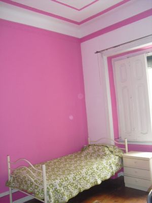 aluga-se quartos no marques de pombal