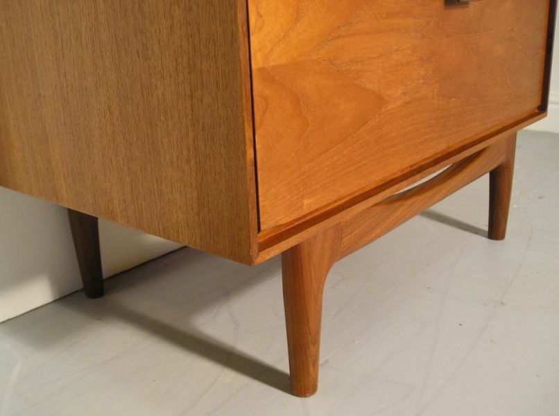 Camiseiro Ib Kofod Larsen