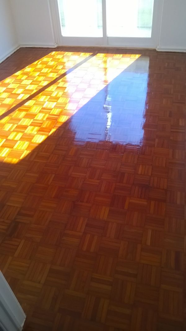 N.R.Marques afagamento e envernizamento de soalhos