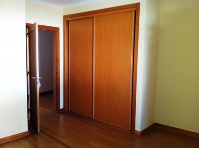 Apartamento 3 ass. Rio de Mouro