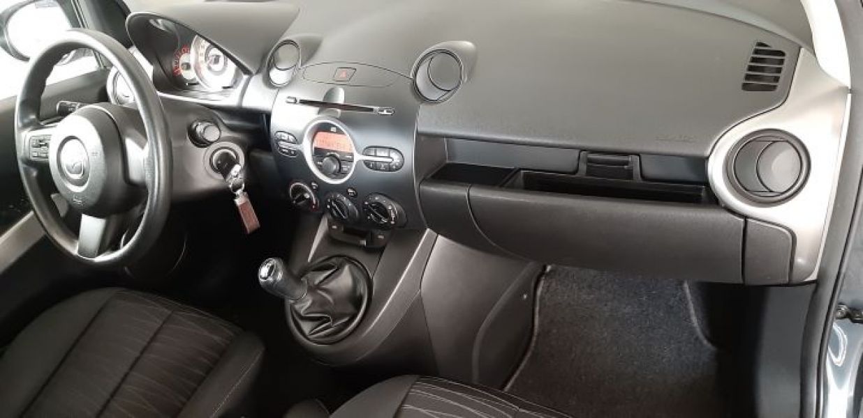 Mazda 2 MZR 1.3 Exclusive 75 CV