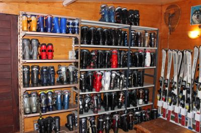 Venda de skis e snowboard