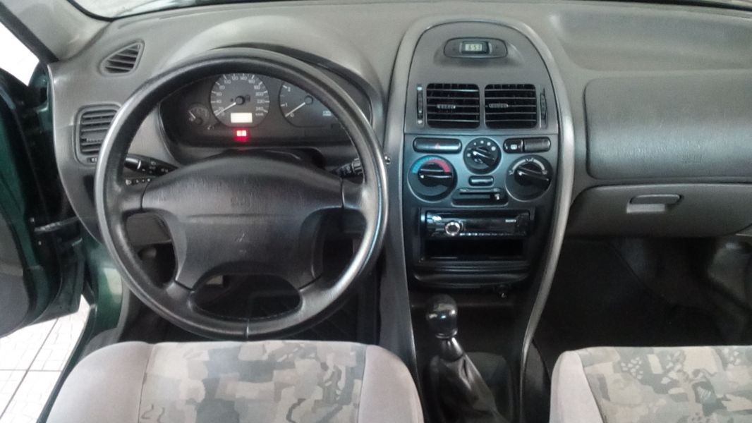 Mitsubishi Carisma GLX 1.9 TD 90 CV