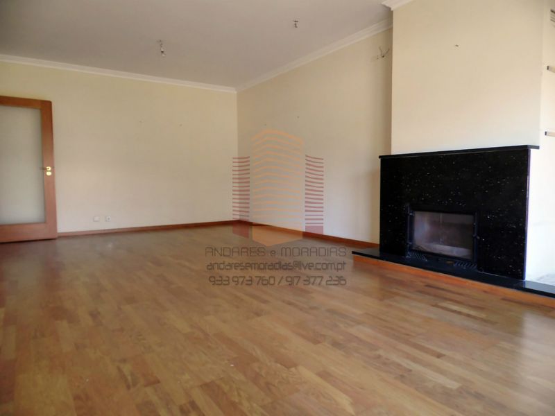 [6939] Bom T3 junto ao acesso A29 – Retoma bancária 