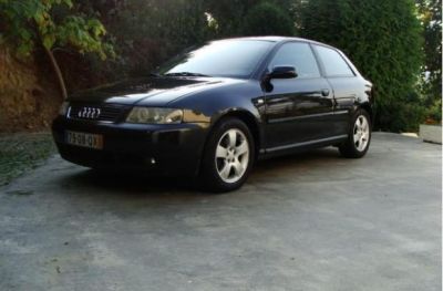 Audi A3 1.9 TDI 130cv Sport - kit S - 6 vel. -01  4000€