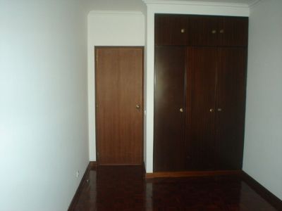 1079/02-1 - T2 em Alcabideche - 600€