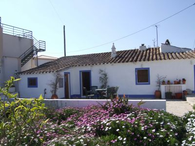 Casa Pequena para Alugar