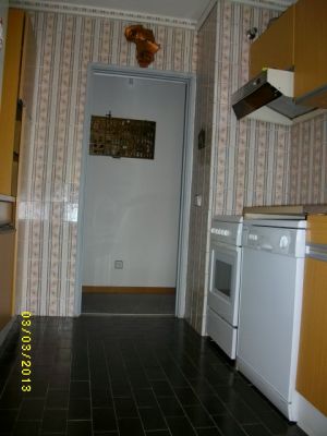 BENFICA LX IMPECÁVEL T2 LUG GARAGEM 600 €