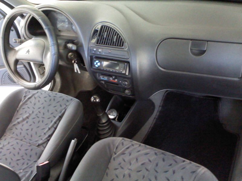 Citroên Saxo Exclusive 1.5 D 58 CV