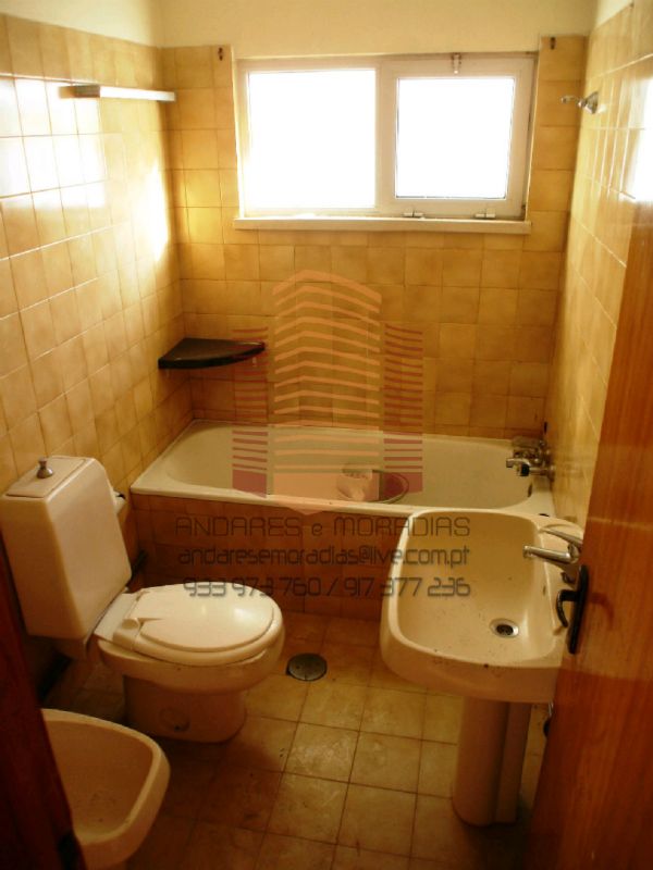 [1224F] T2 com arrumo – exterior renovado – 100% financiado