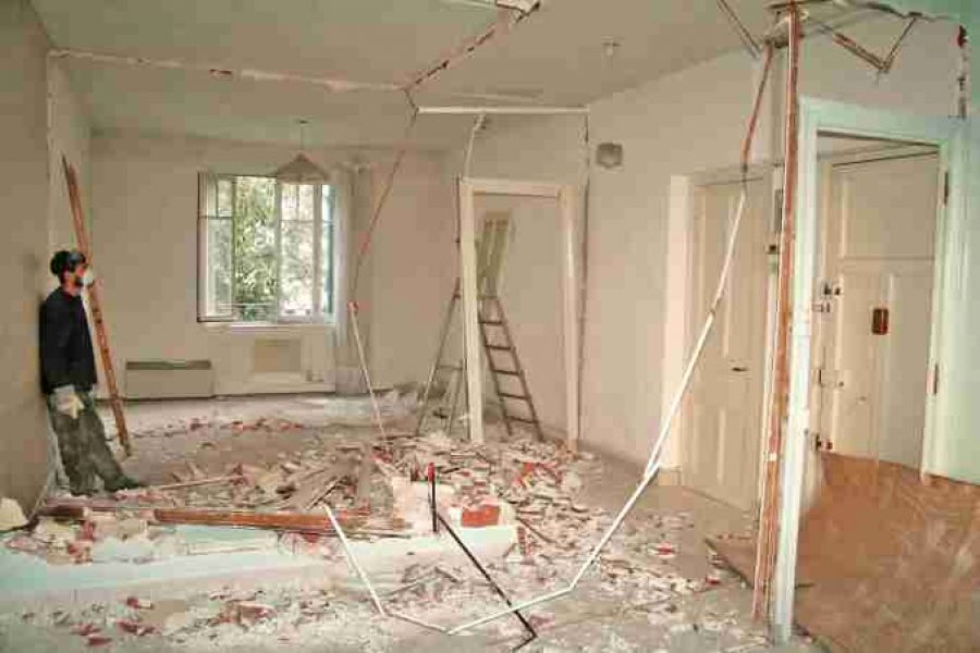 Construção Civil Obras em Casas Habitadas de Trolha Pinturas Tectos Falsos Etc