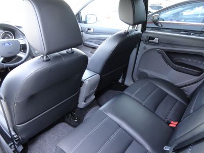 FORD FOCUS SW 1.6 TDCI TITANIUM , NACIONAL , COM LIVRO DE REVISÕES 