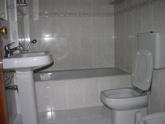 AR - 11 Apartamento T 1 k  ao Maia Shopping