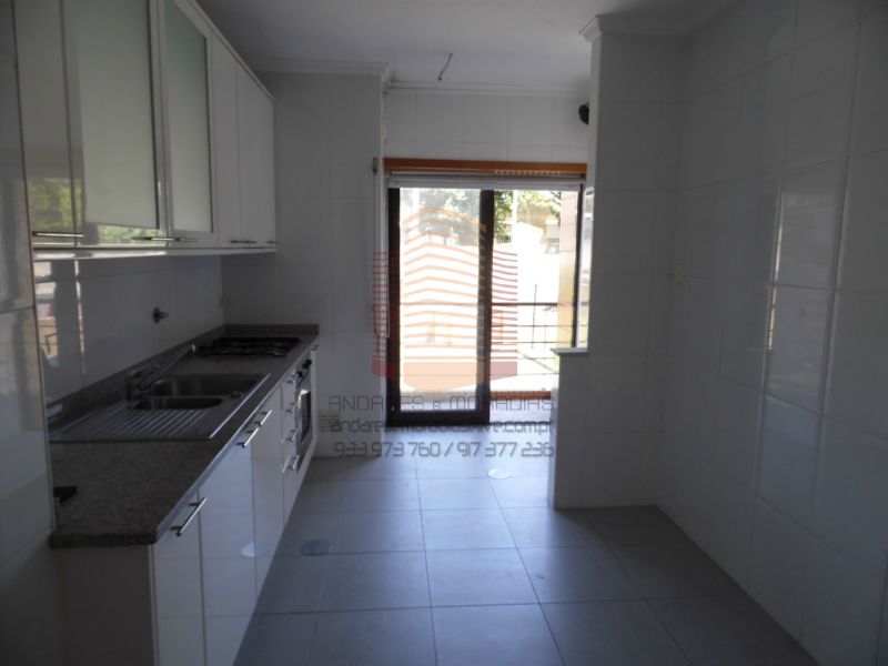 [6939] Bom T3 junto ao acesso A29 – Retoma bancária 