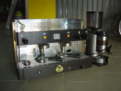 Vendo maquina de café