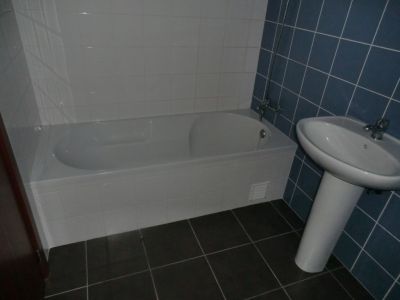 Arrenda-se apartamento T2, próximo Universidade