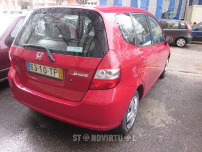 honda jazz de 2002 por 3500 €