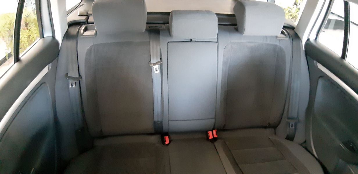 VW Golf Variant Confortline Bluemotion 1.9 TDI 105 CV